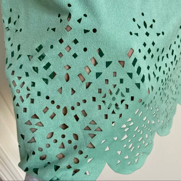 CATO Green Cutout Tank Top NWT Plus Size - Picture 6 of 6